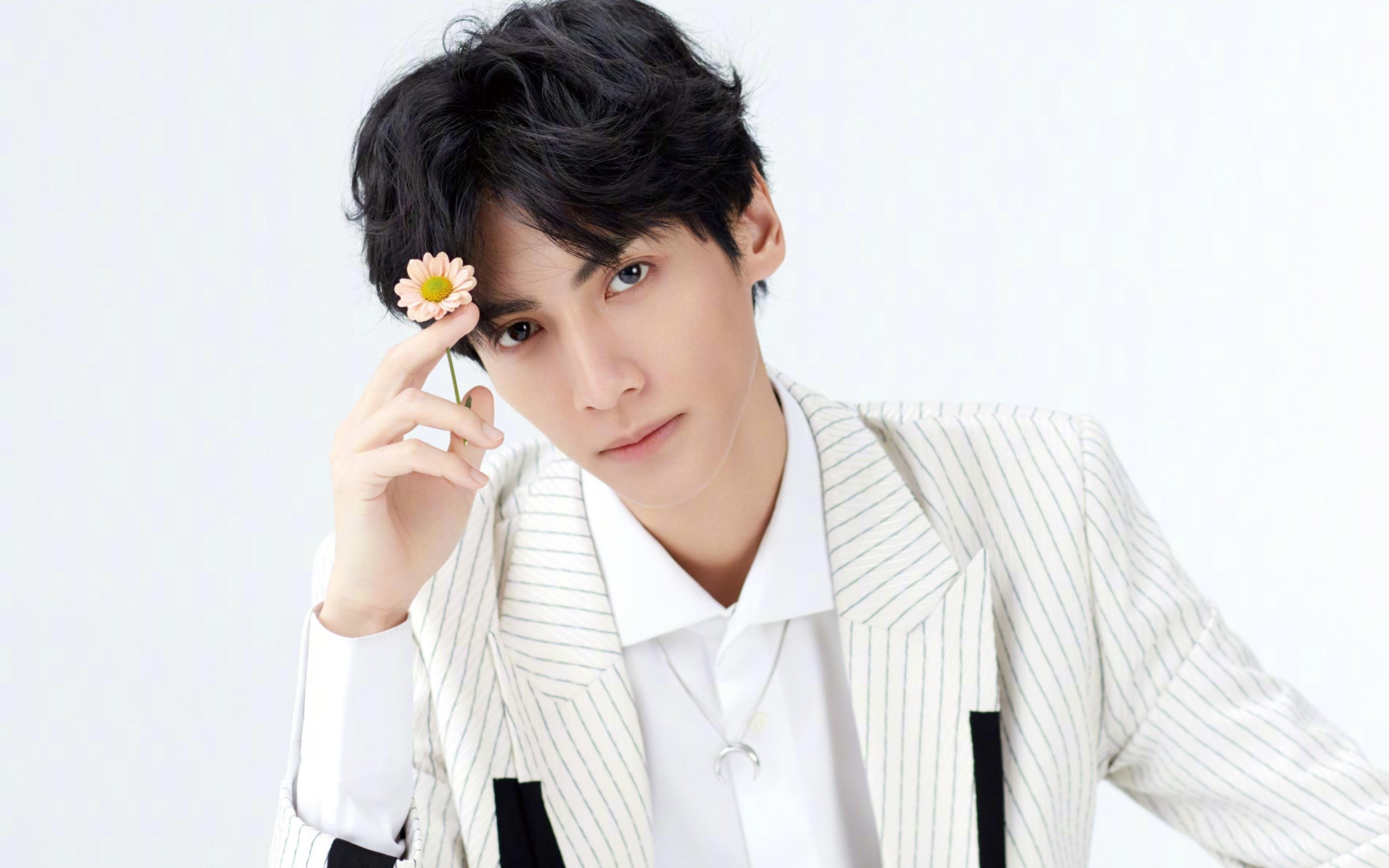 美职篮季后赛对阵出炉 热门球队强强对决,美职业季后赛